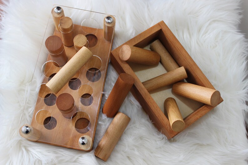 Christmas Wonder: Wooden Pegboard for Young Explorers_BrainAcademy.store